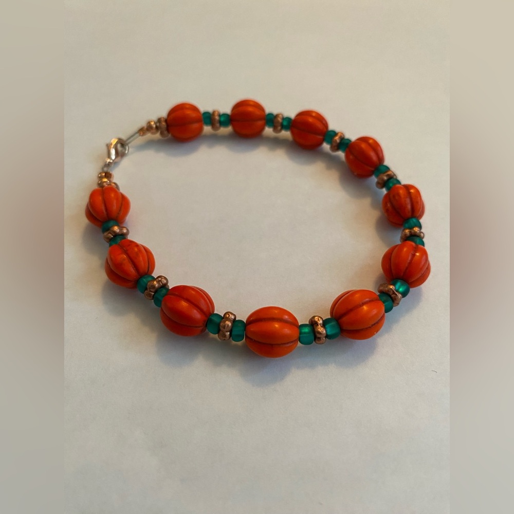 NEW Pumpkin bracelet & earrings ( set )